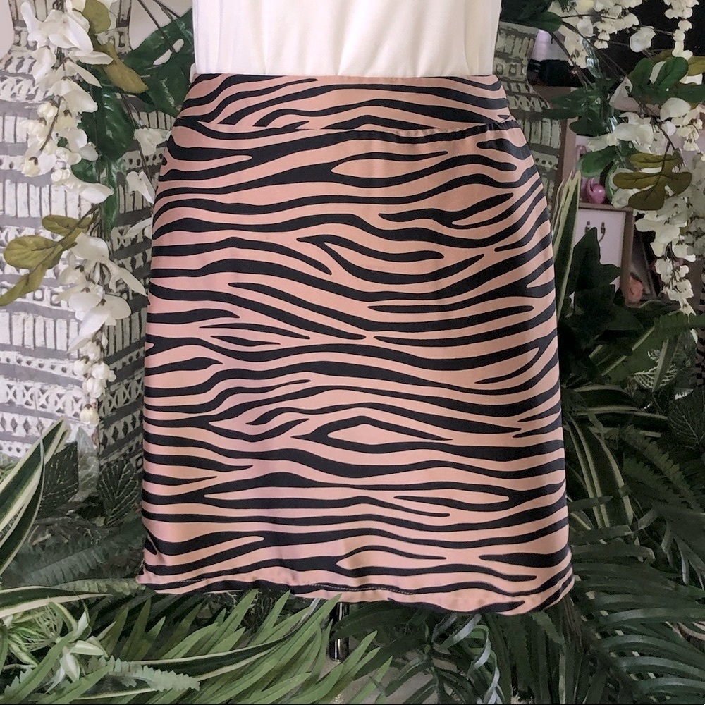 Zebra Mini Skirt by superdown